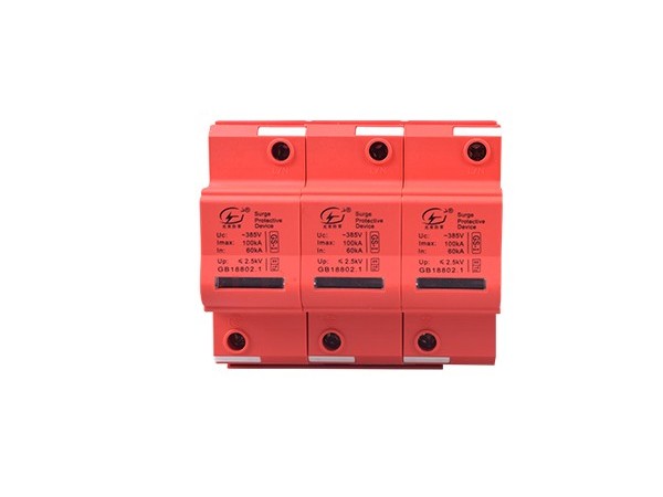 雷電天氣需要斷開光伏系統(tǒng)嗎？【光束防雷】