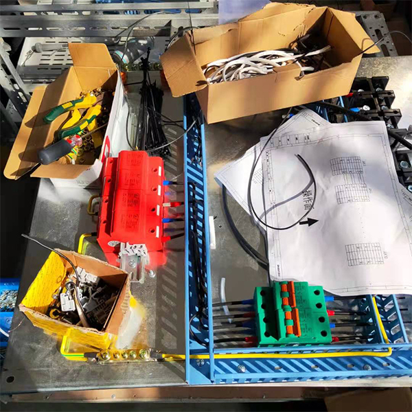 一級浪涌保護 器