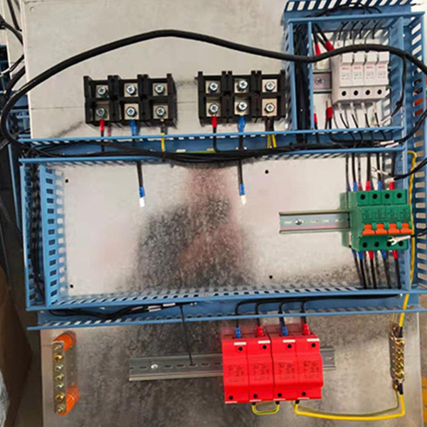 B+C浪涌保護(hù) 器