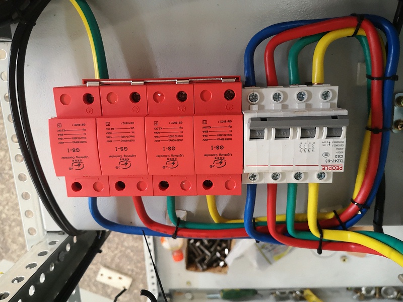 一級電源防雷器