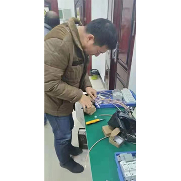 監控三合一防雷 器