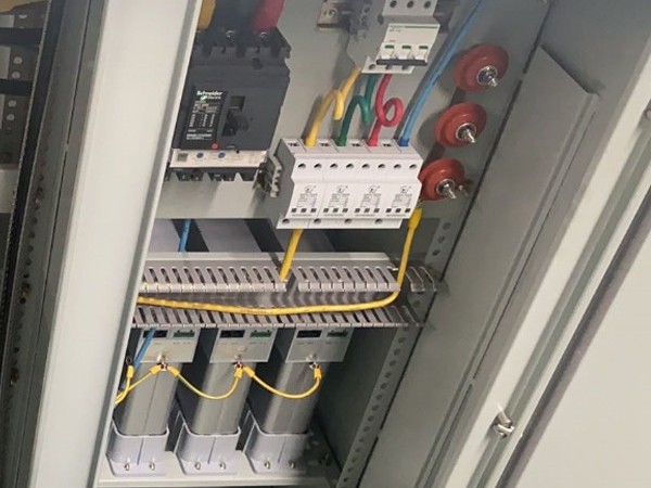 福建浪涌保護(hù)器